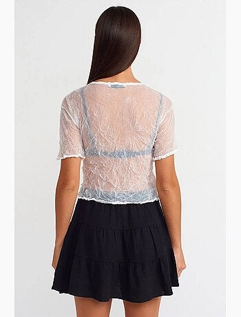 T-shirt lisa decote redondo manga curta dilvin