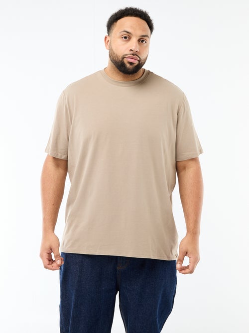 T-shirt lisa em jersey de gola redonda para homem - Kiabi T-shirt lisa em jersey de gola redonda para homem - Kiabi
