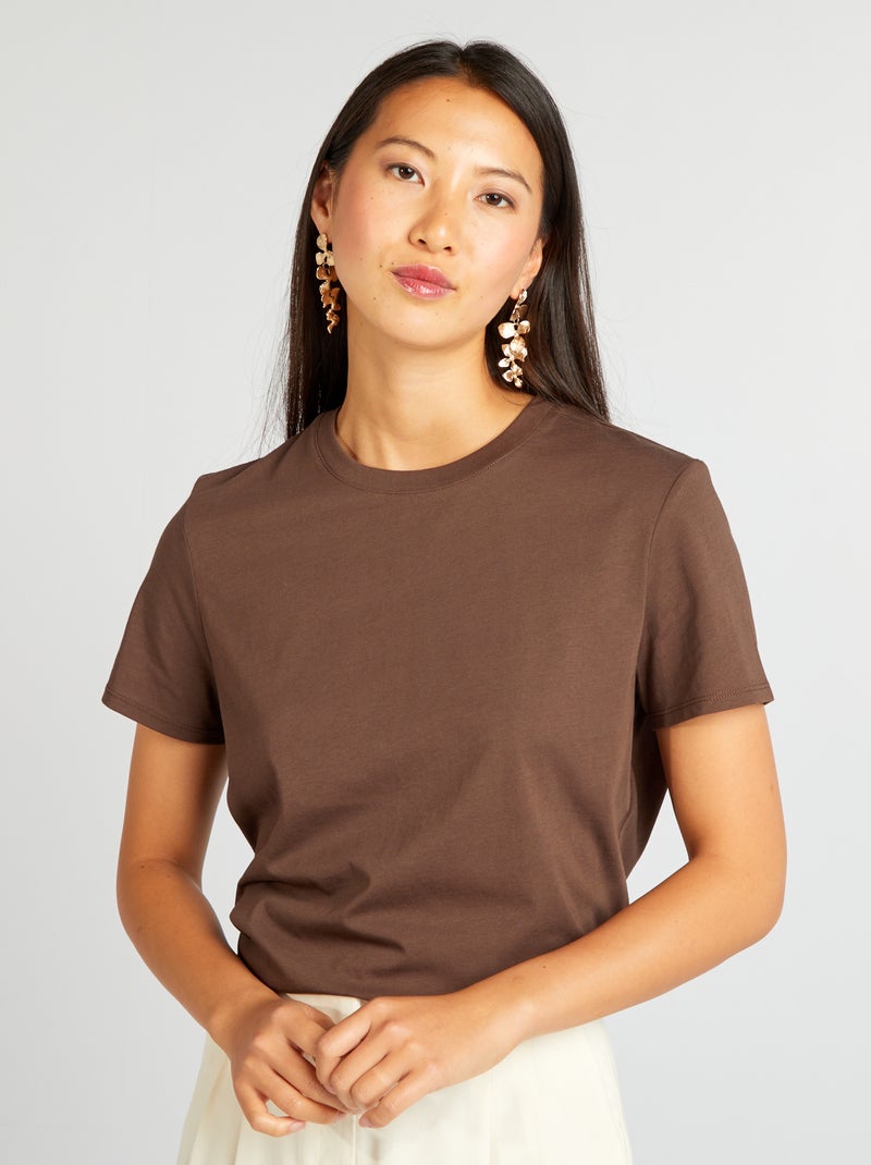 T-shirt lisa em malha jersey CASTANHO - Kiabi