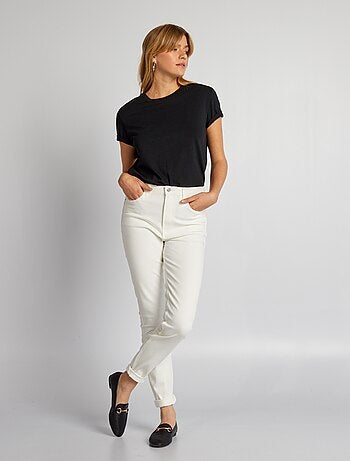 T-shirt lisa em malha jersey