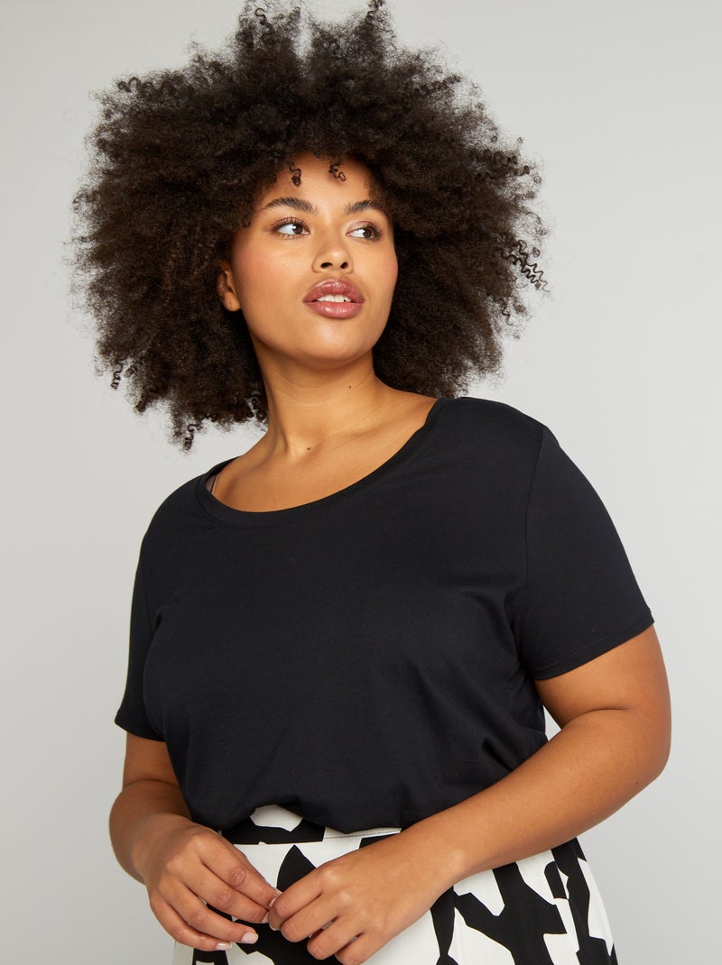 T-shirt lisa PRETO - Kiabi