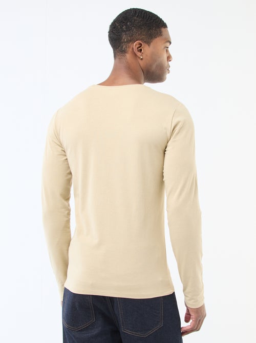 T-shirt liso de manga comprida e gola redonda - Kiabi