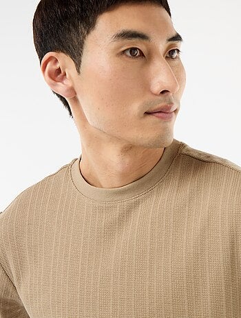 T-shirt liso de manga curta em malha fantasia