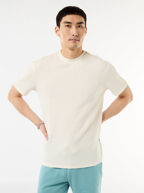 T-shirt liso de manga curta em malha fantasia - Kiabi