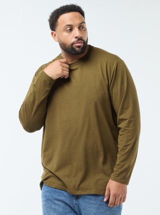 T-shirt liso de mangas compridas e gola redonda