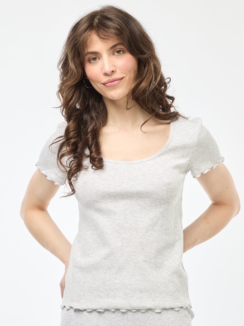 T-shirt liso em malha canelada de mangas curtas - Kiabi