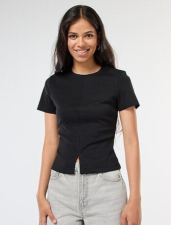 T-shirt liso em malha canelada fina