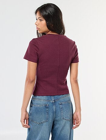 T-shirt liso em malha canelada fina