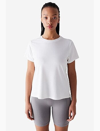 T-shirt loose com gola redonda quebrada penti