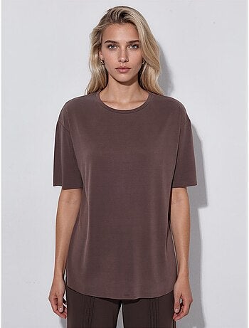 T-shirt loose fit com gola redonda busem