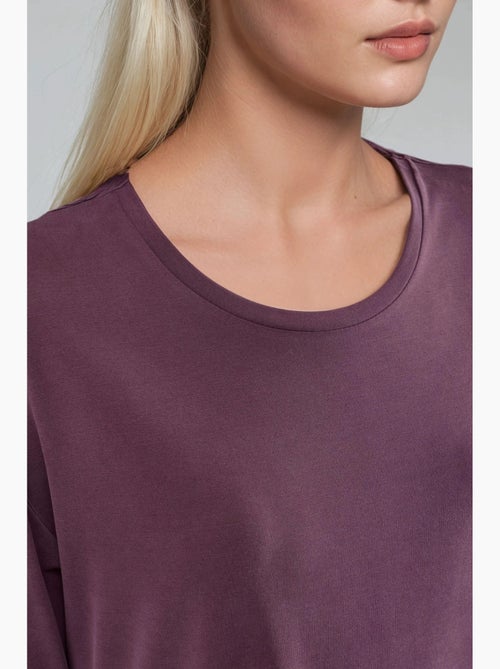 T-shirt loose fit com gola redonda busem - Kiabi T-shirt loose fit com gola redonda busem - Kiabi