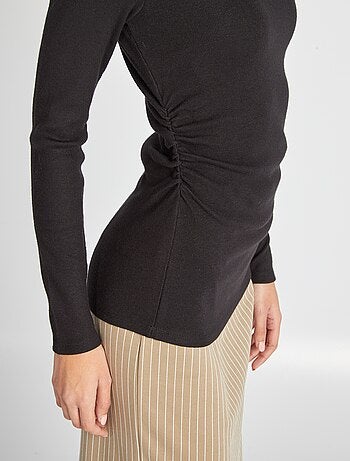 T-shirt malha peluche