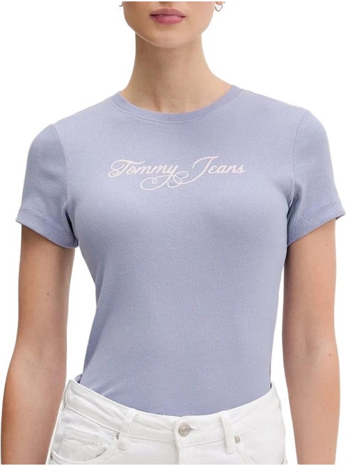 T-shirt Malva para Mulher Tommy Hilfiger DW0DW21838 - Kiabi T-shirt Malva para Mulher Tommy Hilfiger DW0DW21838 - Kiabi