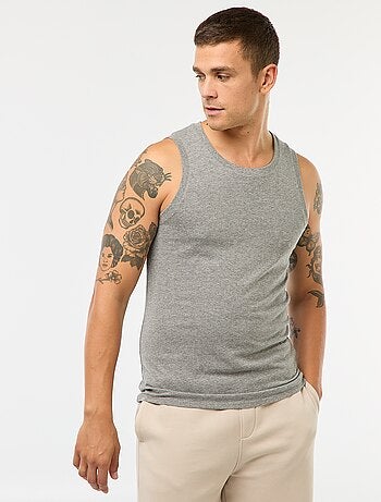 T-shirt manga cava para dormir liso