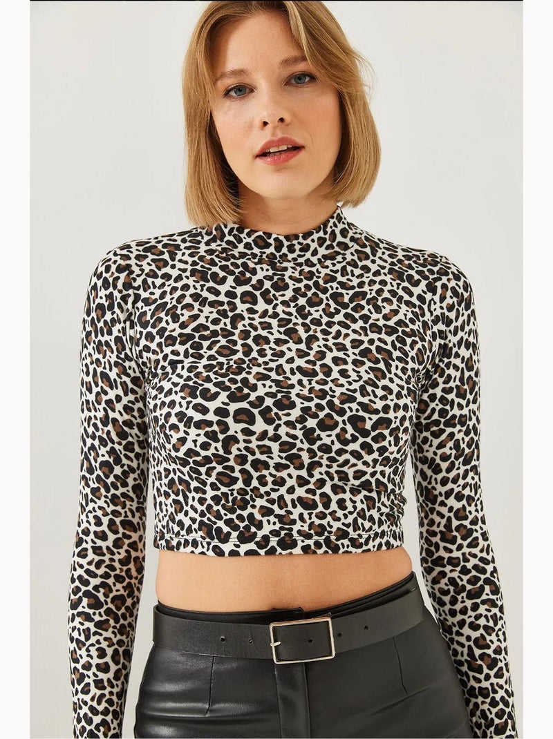 T-shirt manga comprida curta gola alta estampado leopardo lucci Branco Preto - Kiabi