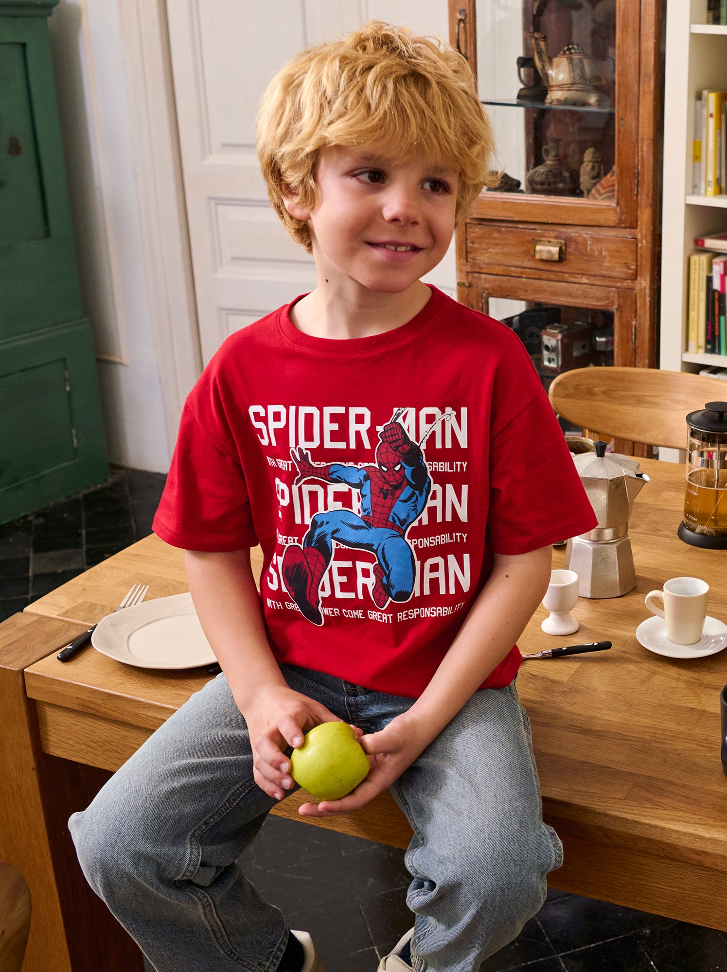 T-shirt 'Marvel' estampada de manga curta