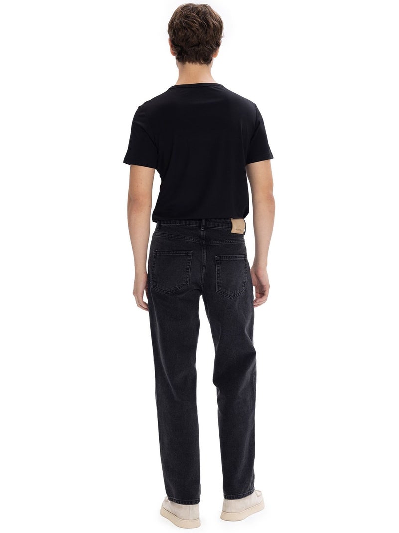 T-shirt masculina de algodão com gola redonda giesto Azul-marinho - Kiabi