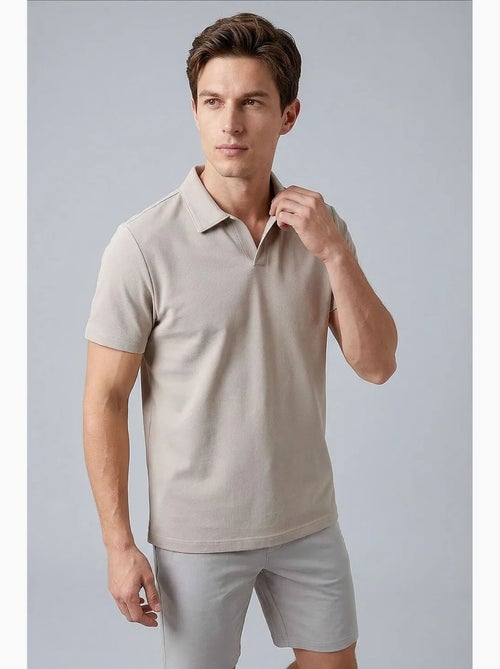 T-shirt masculina em mistura de viscose tommy - Kiabi T-shirt masculina em mistura de viscose tommy - Kiabi