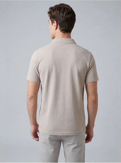 T-shirt masculina em mistura de viscose tommy - Kiabi T-shirt masculina em mistura de viscose tommy - Kiabi