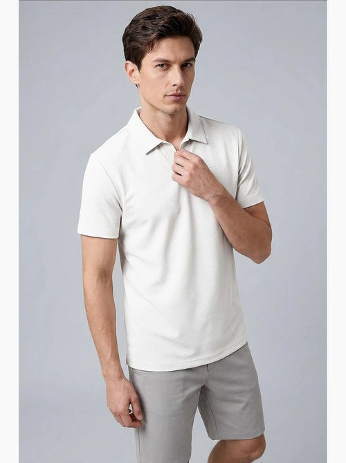 T-shirt masculina em mistura de viscose tommy - Kiabi T-shirt masculina em mistura de viscose tommy - Kiabi