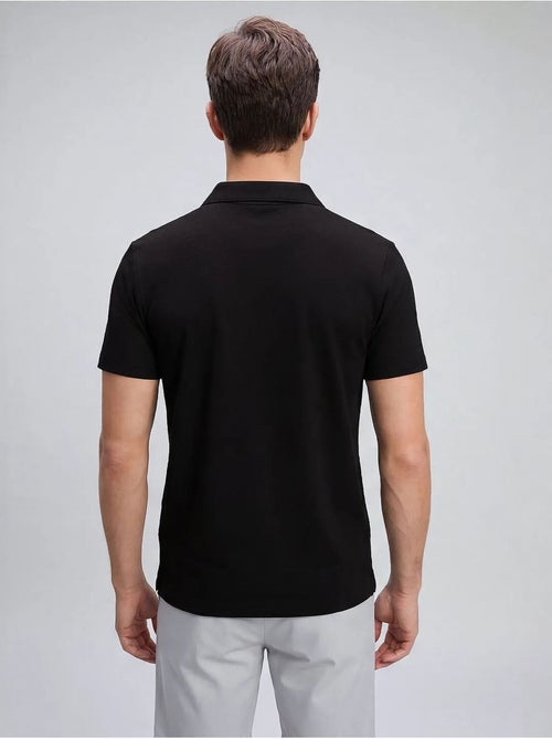 T-shirt masculina em mistura de viscose tommy - Kiabi T-shirt masculina em mistura de viscose tommy - Kiabi