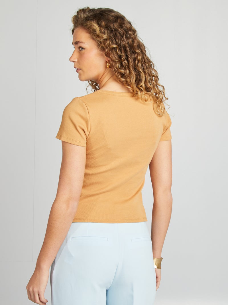 T-shirt nervurada com botões de fantasia BEGE - Kiabi