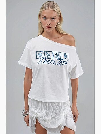 T-shirt one-shoulder estampada com decote barco hiccup