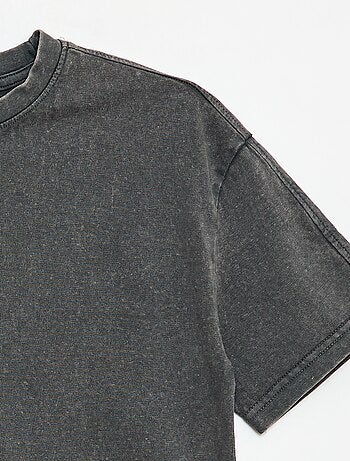 T-shirt oversize com efeito desbotado