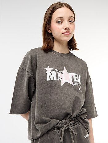 T-shirt oversize com inscrição