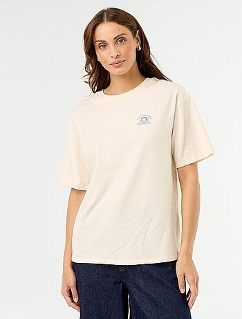 T-shirt oversize com mensagem