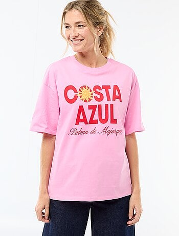 T-shirt oversize com mensagem