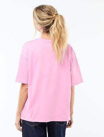 T-shirt oversize com mensagem