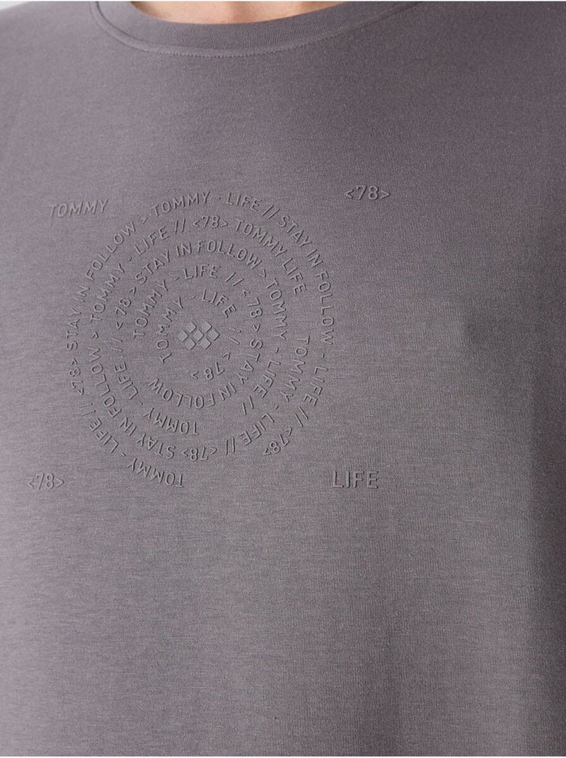 T-shirt oversize de gola redonda em mistura de algodão tommy Cinza-preto - Kiabi