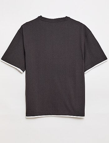 T-shirt oversize efeito 2-em-1 +1m90