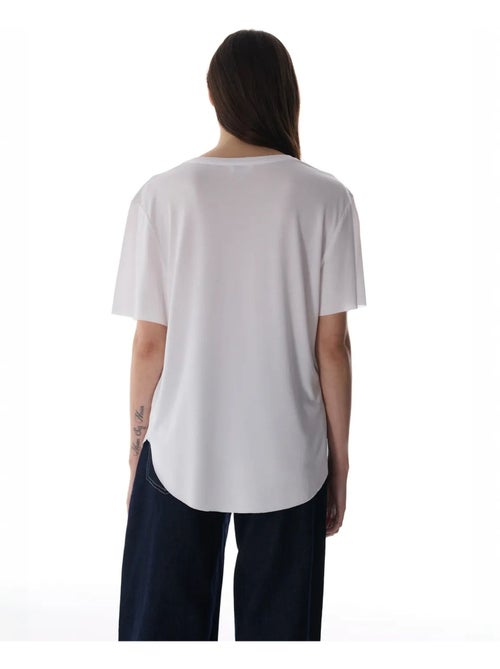 T-shirt oversize em modal com gola redonda penti - Kiabi T-shirt oversize em modal com gola redonda penti - Kiabi
