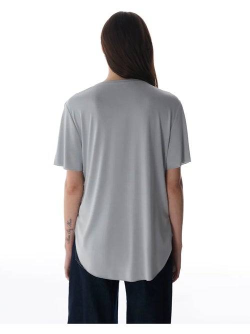T-shirt oversize em modal com gola redonda penti - Kiabi T-shirt oversize em modal com gola redonda penti - Kiabi