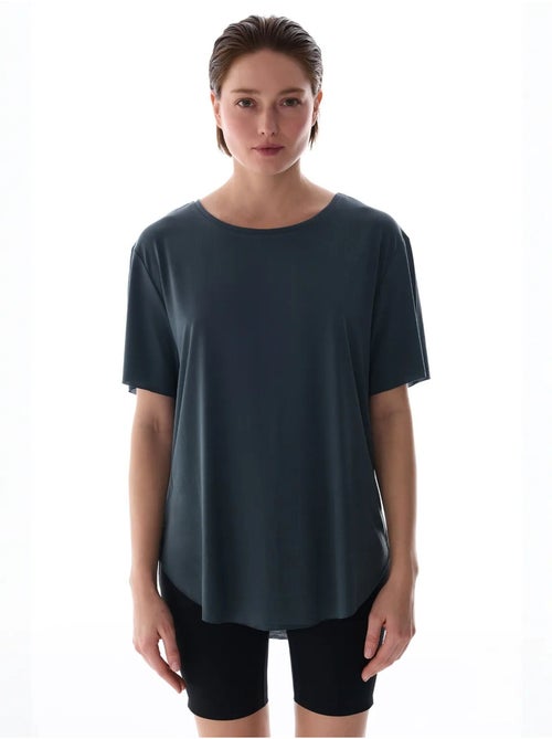 T-shirt oversize em modal com gola redonda penti - Kiabi T-shirt oversize em modal com gola redonda penti - Kiabi