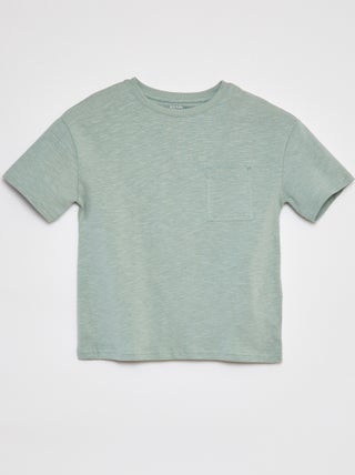 T-shirt oversize lisa com bolso