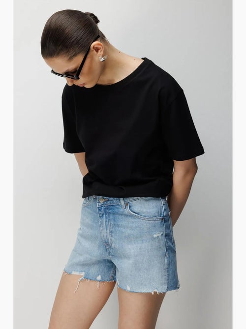 T-shirt oversized canelada com gola redonda mixray - Kiabi T-shirt oversized canelada com gola redonda mixray - Kiabi