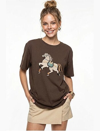 T-shirt oversized com bordado e lantejoulas, gola redonda lucci