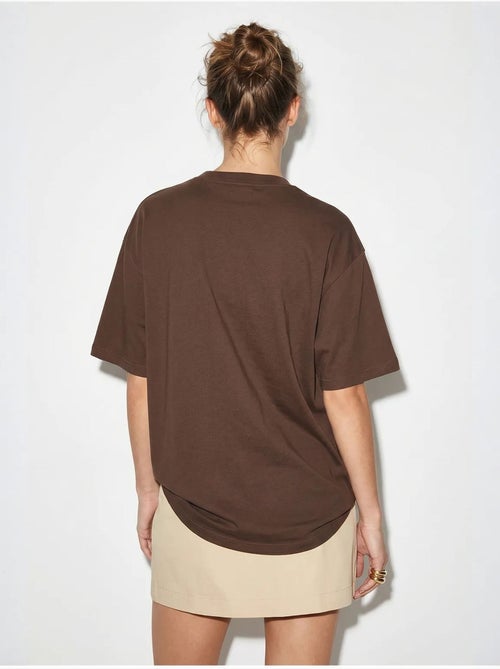 T-shirt oversized com bordado e lantejoulas, gola redonda lucci - Kiabi T-shirt oversized com bordado e lantejoulas, gola redonda lucci - Kiabi