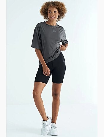 T-shirt oversized com decote redondo tommy