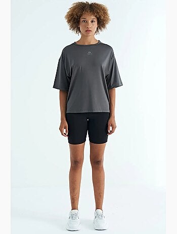 T-shirt oversized com decote redondo tommy