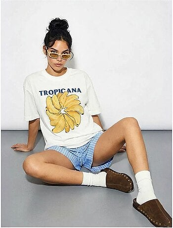 T-shirt oversized com gola redonda e estampado lucci