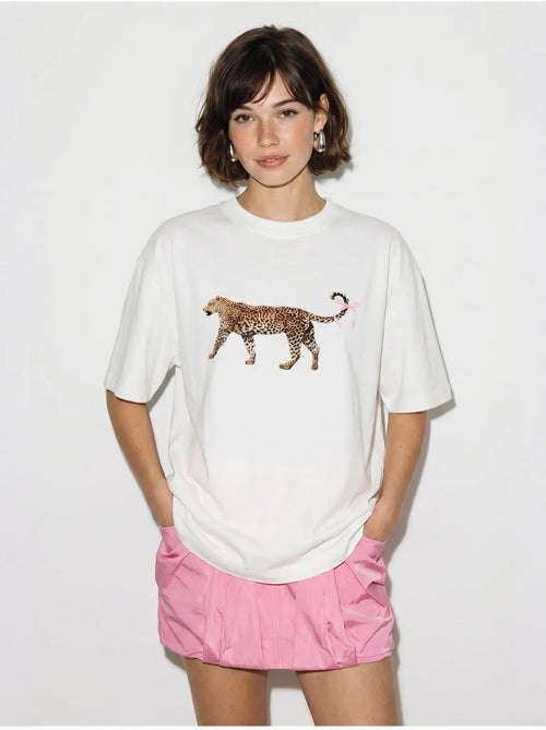 T-shirt oversized de algodão com estampa de leopardo lucci - Kiabi T-shirt oversized de algodão com estampa de leopardo lucci - Kiabi