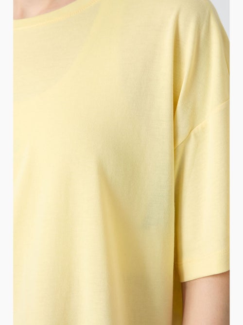 T-shirt oversized em algodão-modal com decote redondo tommy - Kiabi T-shirt oversized em algodão-modal com decote redondo tommy - Kiabi