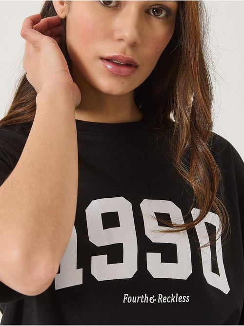 T-shirt oversized estampada com gola redonda lucci - Kiabi T-shirt oversized estampada com gola redonda lucci - Kiabi
