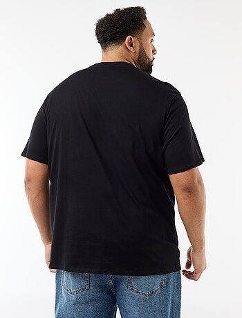 T-shirt 'Pikachu' 'Pokémon' de manga curta