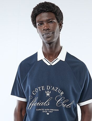 T-shirt polo estampado com mensagem