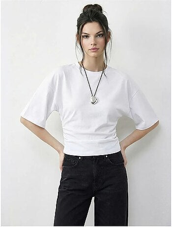 T-shirt regular fit com gola redonda lucci